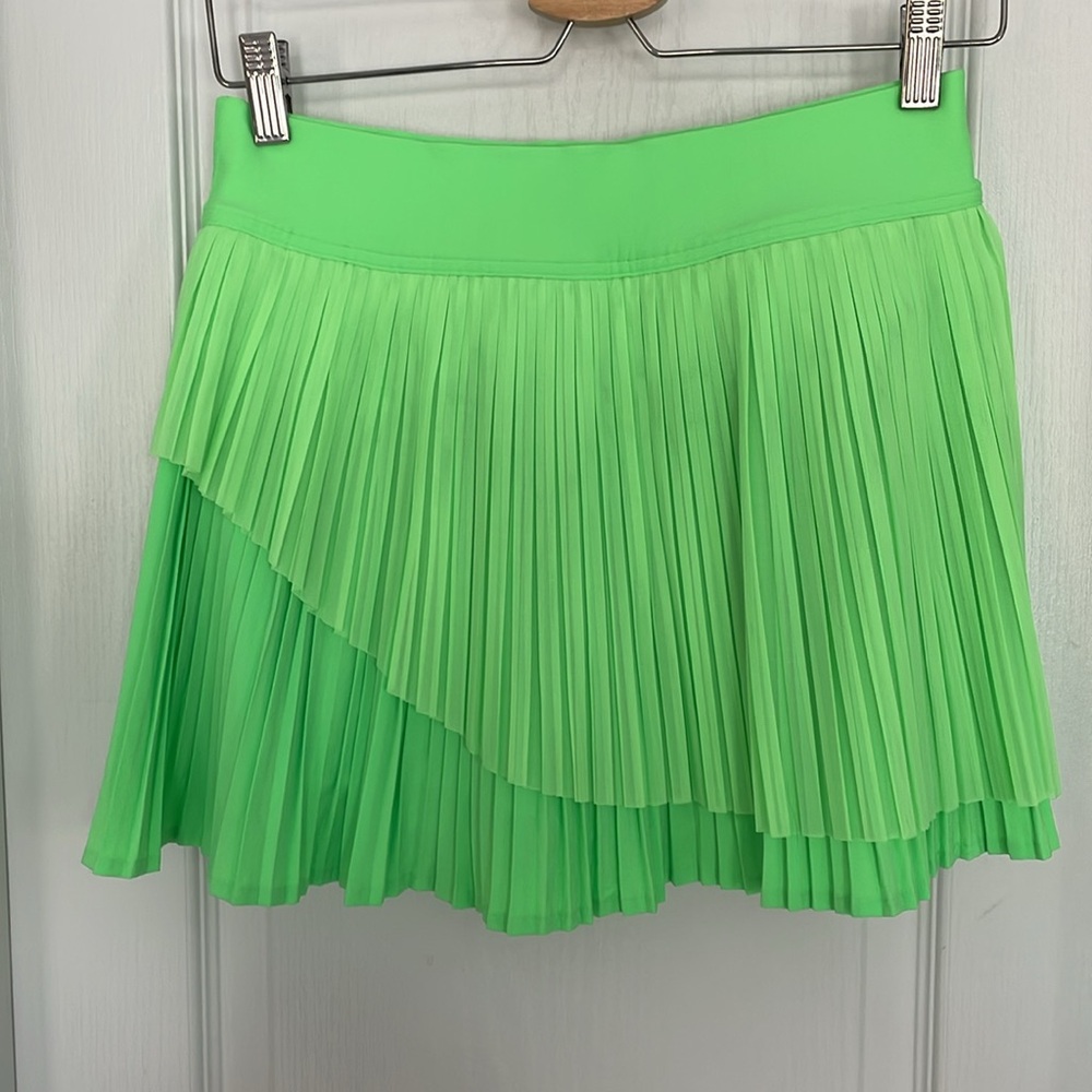Lululemon Mesh Pleated Tennis Skirt, Sz 6